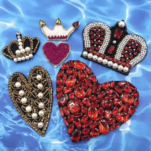 New Hot Sew-on Crown Love Heart Patches Badges Crystal Beads Appliques Wholesale Patches T-shirt Diy Bags Decor