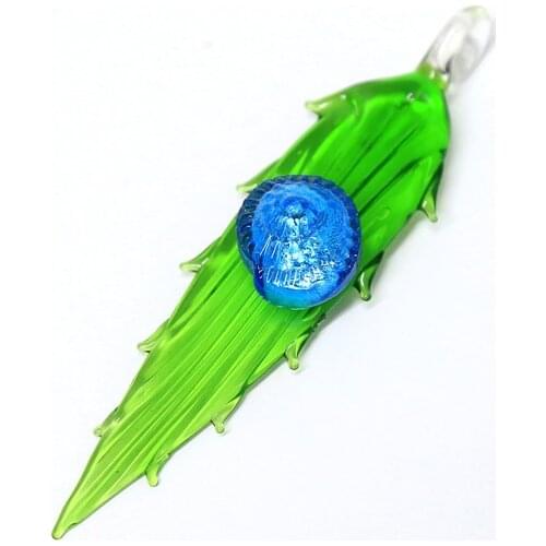 Long strip green glass leaf pendant with cute mini Silver blue Conch figurine fairy garden home hanging decor charm accessories