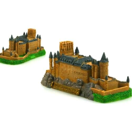 Spain Castle Of Segovia Creative Resin Crafts World Famous Landmark Model Tourism Souvenir Gifts Collection Home Decortion