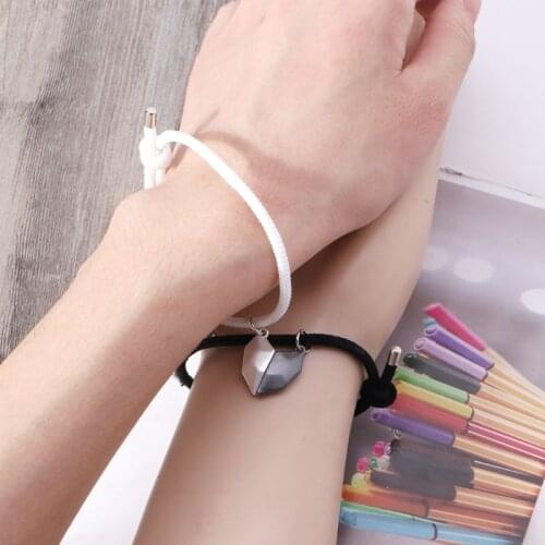 Attractive Handmade Heart Shape Couple Magnet Bracelet Women Lovers Couple Charm Female Male Paired Friendship Jewelry