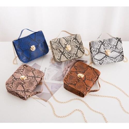 Fashion Women Small Crossbody Bag Classic Snake Pattern Shoulder Handbags Lightweight Chain Strap Portable Messenger Purse