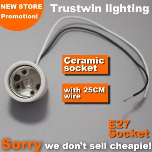 4 pcs/Lot lighting accessories white E27 ceramic lamp holder Free shipping