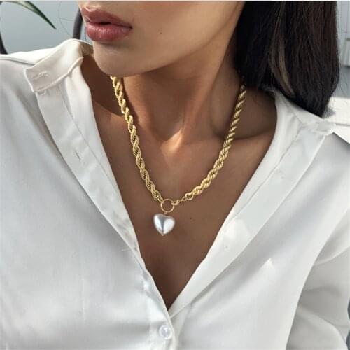 European And American Style Thick Chain Baroque Pearls Retro Metal Necklace Hip-hop Punk Necklace Ms Jewelry Gifts 2021