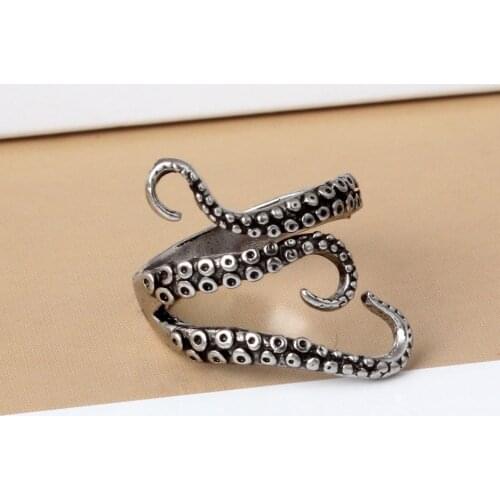 DoreenBeads Fashion Men Rings Silver Color Alloy Steel Vintage Octopus Style Irregular Pattern Trendy Accessories,1 PC