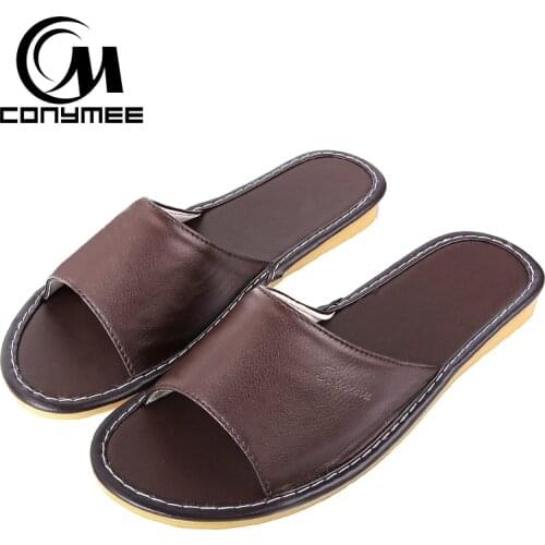 Summer 2019 Leather Sandals Flip Flops Men Casual Shoes Indoor Home Slippers Outdoor Male Beach Sandals Non-slip Bath Slippers