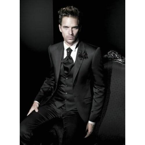 Custom Made Two Buttons Black Groom Tuxedos Peak Lapel Groomsmen Men Wedding Tuxedos Dinner Prom Suits (Jacket+Pants+Vest+Tie)