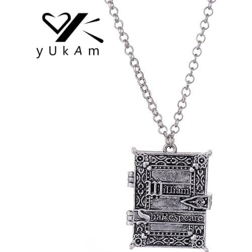 YUKAM Vintage Retro Gothic Photo Frame Necklaces Book William Shakespeare Pendant Necklace Antique Art Necklaces for Women Gifts