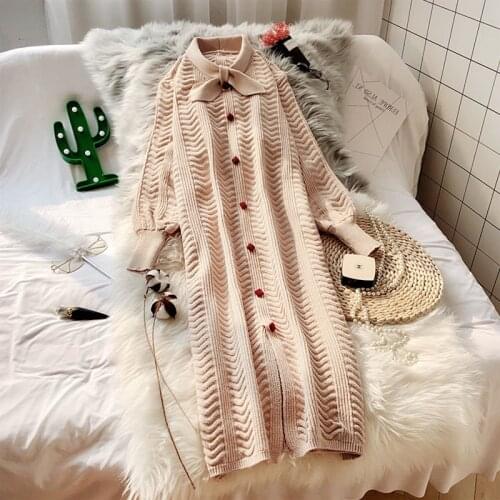 2021 new sweater dress western style loose Korean style spring and autumn over the knee mid-length knitted long-sleeved dress
