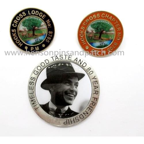 Customized gold metal hard enamel photo dome pin badge