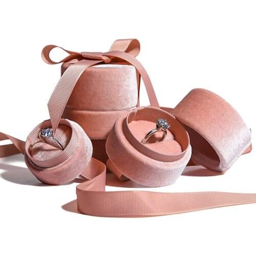 Handmade vintage velvet pendant necklace box gift box pink ribbon diamond ring box jewelry shooting props