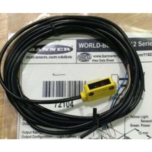 Q12AB6LP Photoelectric Sensor, Miniature, 10-300 VDC, Polarized Retro, Q12 Series 72128