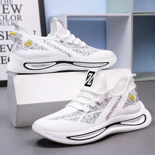 Summer Running Shoes Mens Lightweight Casual Shoes Mesh Breathable Comfortable Summer Large Size White Lightweight Sneakers