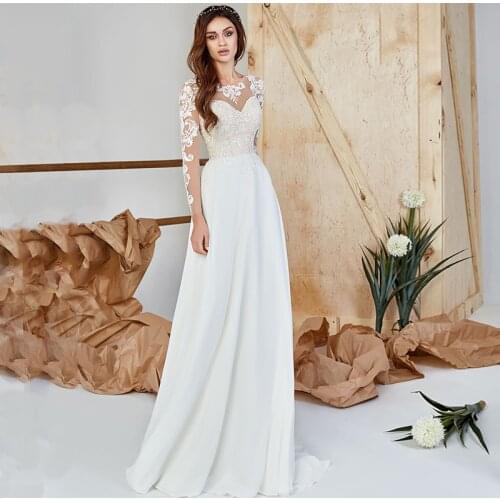 Elegant A-Line Long Sleeve Wedding Dress 2021 O-Neck Lace Appliques Floor Length Sweep Train Bridal Gown With Button Back