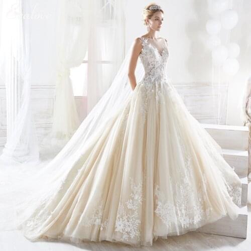 EVALOVE Charming Scoop Neck Button Bride A-Line Wedding Dress Gorgeous Flowers Appliques Beaded Custom-Made Princess Bridal Gown