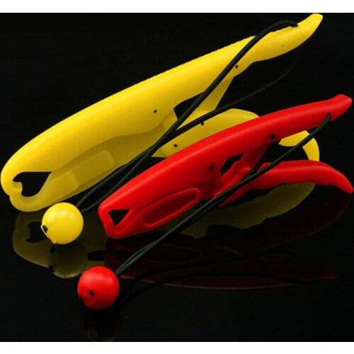 Minfishing 1pcs Portable plastic Lip Grip Hand Controller Fishing Gripper Floating on the water Fishing Tool Tackle