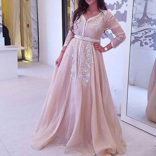 Charming Moroccan Kaftan Dresses 2020 Pink Muslim Evening Dress Embroidery Beading Caftan Dress Party Gown robe be soiree
