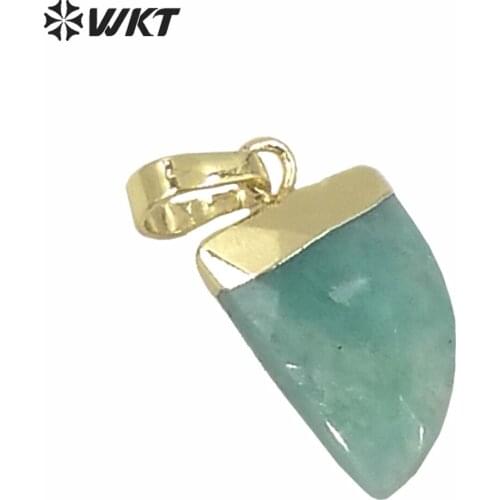 WT-P1268 Wholesale Fashion Natural Chalcedony Pendant Plating Gold With Hat Tooth Shape Pendant For Jewelry DIY Making