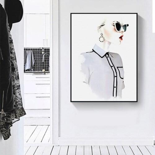 Modern Fashion Girl Picture Wall Art Canvas Painting Nordic Posters and Prints Decorative Pictures for Living Room Salon Decor