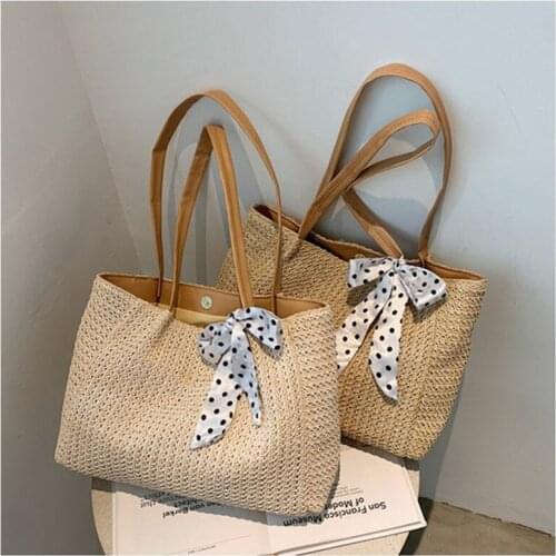 2021 Women Bag Rattan Wicker Straw Woven Crossbody Beach Bags Basket Gift Bohemia Bag Handbags Ladies Small Fresh Shoulder Bags