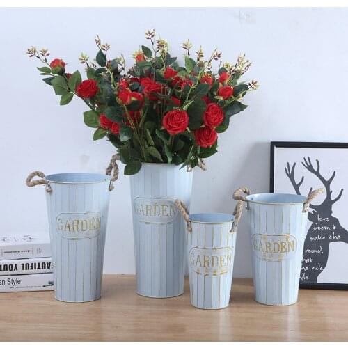 Vintage old tin flower bucket American pastoral wrought iron vase dried flowers wake up flower bucket flower arrangement bucket