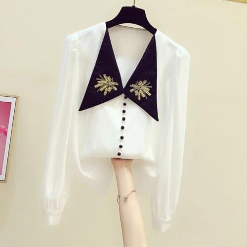 Vintage Embroidery White Women Shirts Spring New 2021 Turn-Down Collar Long-Sleeved Loose Elegant Office Lady Outwear Tops