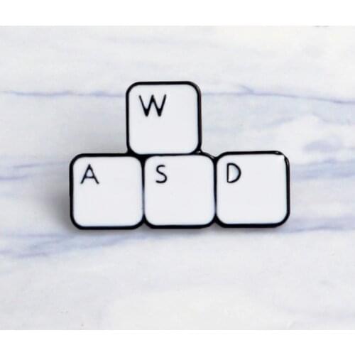 2019 WASD Gaming Keyboard Enamel tablets Brooches Gift Game icon Pin Badge Button Lapel pin for Clothing cap bag fashion jewelry
