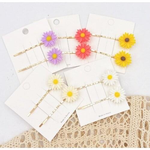 Korean Girls Cute Daisy Flower Hairpins Colorful Resin Floral Bobby Pin Hair Grip Simple Handmade Hair Snap Clip Ladies Barrette