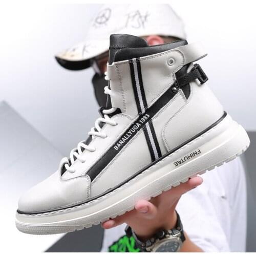Mens Leather Trend Martin Boots New British Style Mid-top Boots Versatile Breathable High-top Shoes Mens Tooling Boots