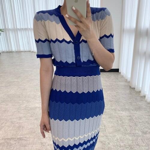 French Retro V-neck Stripe Wavy Short Sleeve Knitted Top + High Waist Slim Skirt Womens Matching Sets Fashion Slim Dress Sets