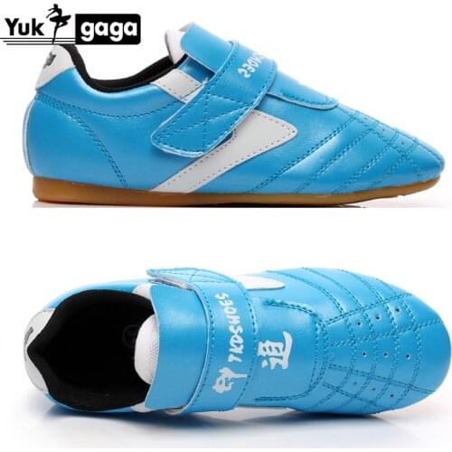 Breathable Taekwondo Shoes Martial Arts Sneaker Boxing Karate Kung Fu Tai Chi Shoes Black Stripes Sneakers for Men Women Adult