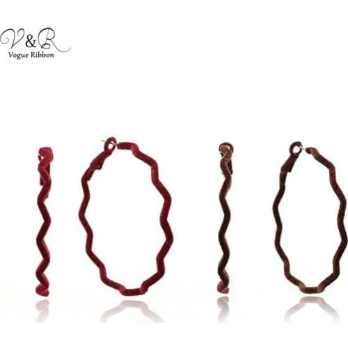 Hoop Earrings New Arrival Fall Winter Jewelry Women Earrings With Flocking Material Tiny/Big Hoop Earrings Round/Geometic Shape