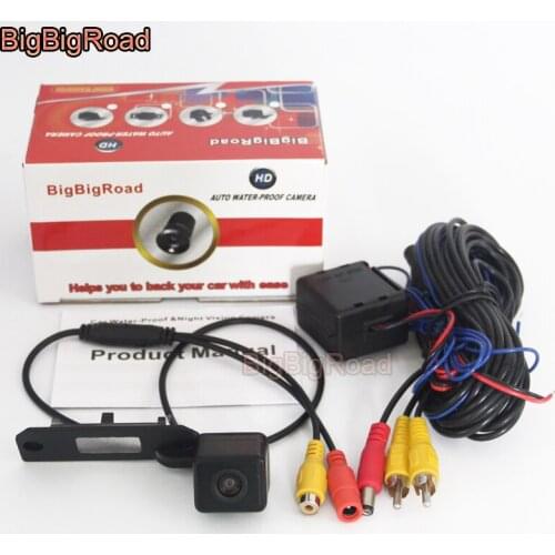 BigBigRoad Car Rear View Camera For Volkswagen Caravelle California Transporter 2003-2015 / Tiguan 2012 / Sagitar 2009 2010