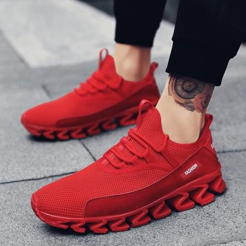2020 New Fashion Men Flyweather Size 46 Breathable Non-leather Casual Jogging Blade Sport Height Increasing Mesh Shoes