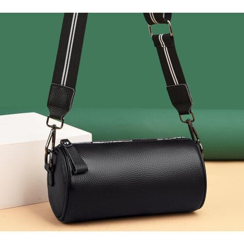 Diamond Lattice Print PU Barrel-shaped Shoulder Bag 2021 Crossbody Bags for Women Hot Pink Bags Chain Handbag Armpit Bag