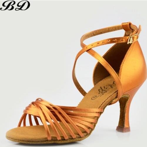 TOP Latin Dance shoes Women Adult Soft Sole National Standard Rumba Cha Cha Dance Cowboy BD 207 10 Shoelaces Heel Cover Bag GIFT