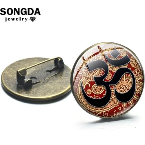 SONGDA Bohemian Vintage Pattern Yoga Om Symbol Brooch Art Picture Glass Round Metal Lapel Pins Button Badges on Bags Collection