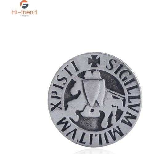 Knights Templar Seal Brooch Crusaders Solomons Temple Badg Vintage Silver Metal Brooch Pin for Women Men Cosplay Prop Jewelry