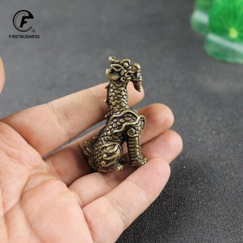 Lucky Mythical Beast Chao Feng Statue Bronze Ornament Desk Decorations Copper Animal Miniatures Figurines Antique Crafts Decors