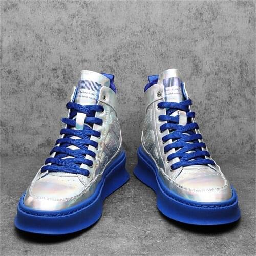 New autumn and winter mens high-top sneakers, high-end leather reflective fashion casual shoes, youth sports mens shoes