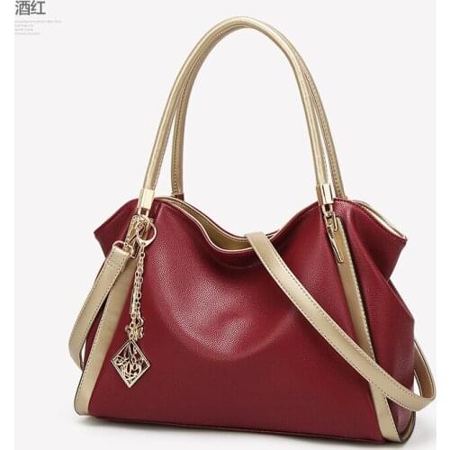 Women Genuine Leather Brand Handbag Fashion Luxury Shoulder Bag Ladies Designer Solid Color Classic Small Purse New 2021 C1743