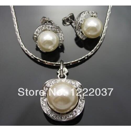 Genuine White Shell Pearl&Diamante Earring Necklace Set