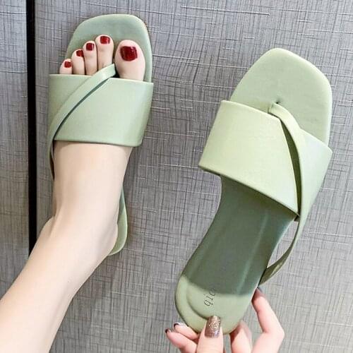 Summer Fashion Flip Flops Women Outdoor Beach Slippers Flat Heel Soft Sole Pu Leather Solid Elegant Leisure Ladies Shoes Female