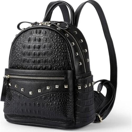 2020 Crocodile Pattern Real Leather Feminine Backpack Women Rivet Vintage Female Daily Laptop School Bag for Girls Teenagers