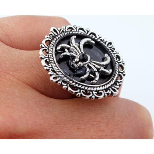 VAMGOTH Rings
