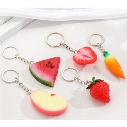 1Pcs Straberry Apple Fruit Pendant Key Chains For Friend Gift Unique Creative Simulation Watermelon Carrot Bag Car Box Key Ring