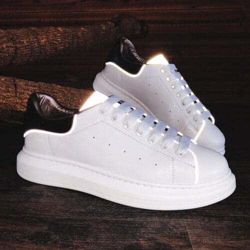 2019 New Genuine leather shoes men women sneakers reflective design lace up platform flat shoes casual small white shoes