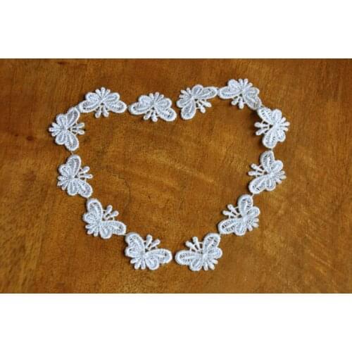 100 Pieces 3*2cm Width Ivory Wedding Fashion Decor Polyester Butterfly Lace Patch DIY Sewing Embroidered Lace Applique
