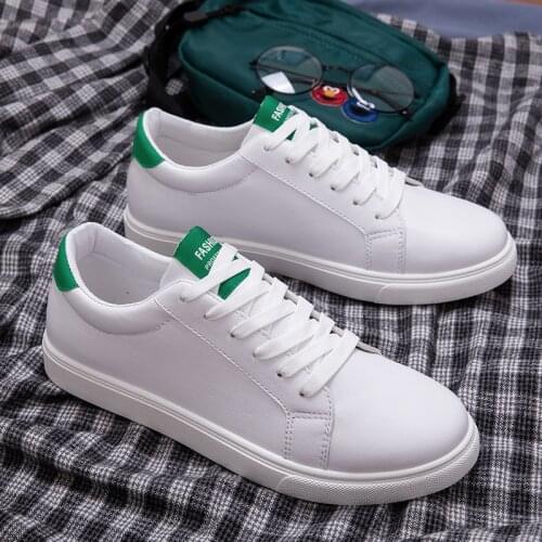 Men Fashion Sneakers Summer Comfy Breathable Anti-Odor Mans Little White Shoes 2021 New Wear Resitant Non-slip Boy Casual Shoes