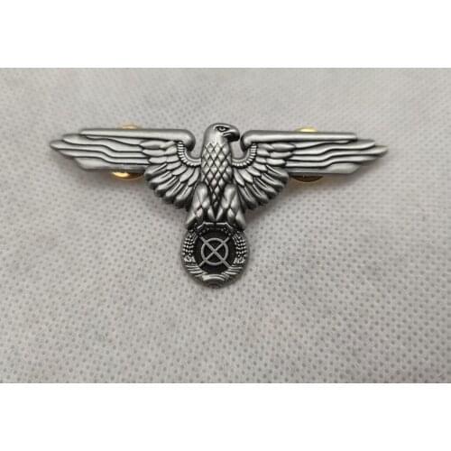 NVA DDR EAST GERMAN LSK AIR FORCE OFFICERS CAP BADGE