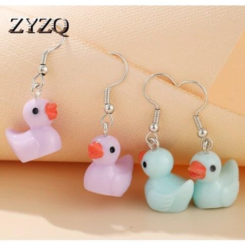 ZYZQ ins Creative Cute Resin Cartoon Duck Earrings For Women Girls Simple Exquisite Earrings Fashion Childlike Jewelry 2021